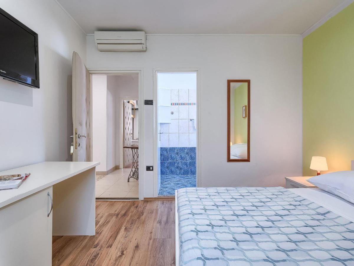 Apartment Nika-12 By Interhome Umag Ngoại thất bức ảnh